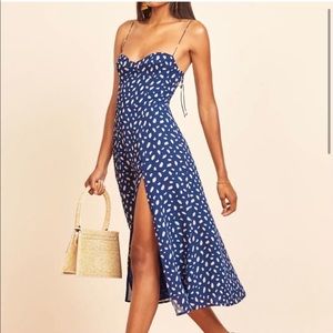 NWT Reformation Juliette Dress - Size 6 - SOLD OUT!!